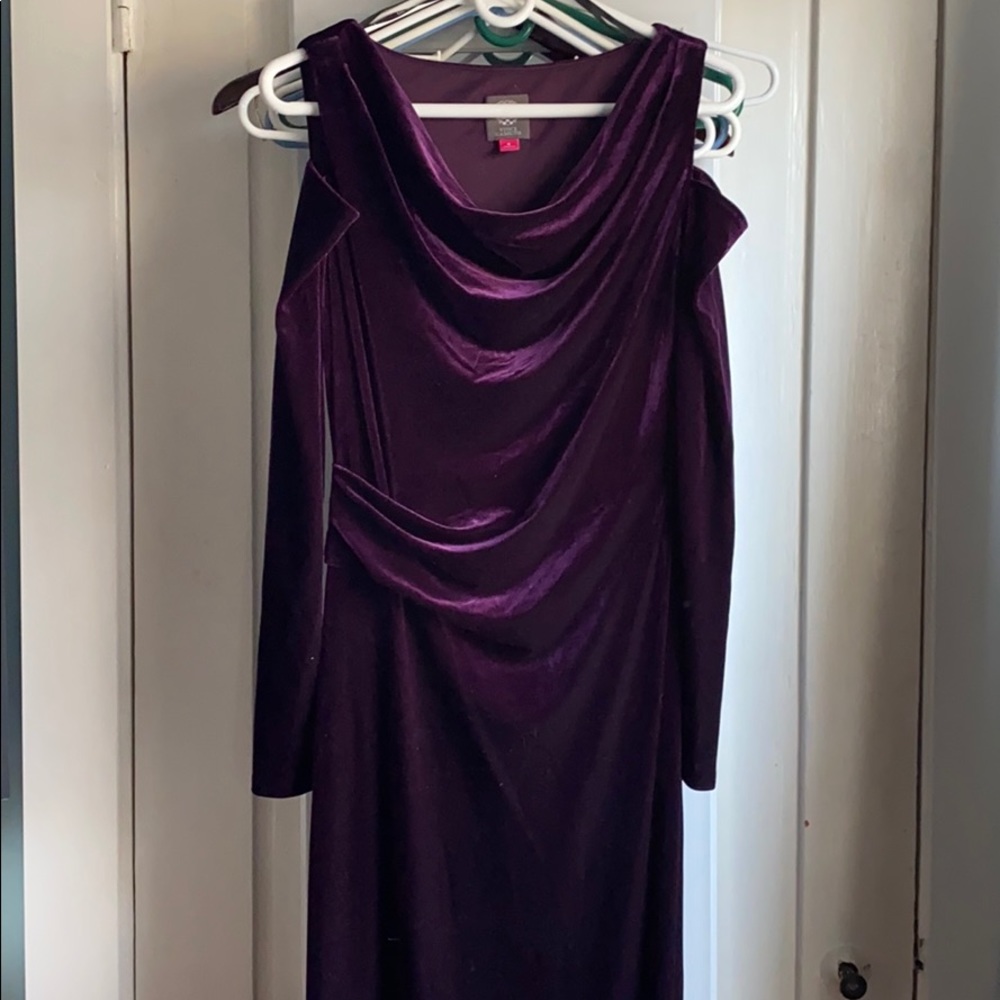 Vince Camuto purple velvet formal dress size 6